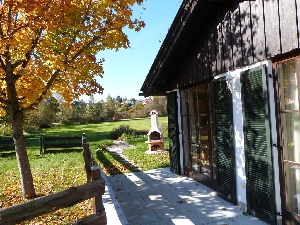 Chiemsee Comfort-Bungalow Mit Garten ريمستينغ المظهر الخارجي الصورة