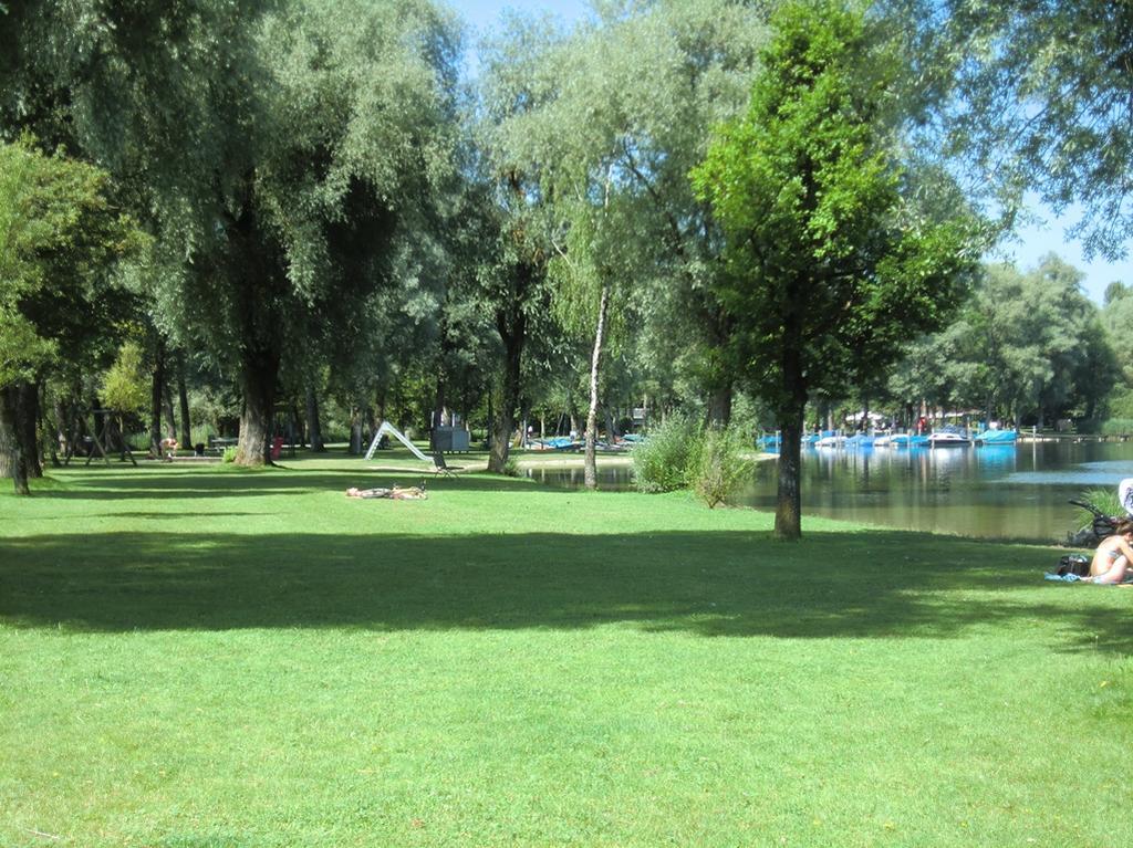 Chiemsee Comfort-Bungalow Mit Garten ريمستينغ المظهر الخارجي الصورة